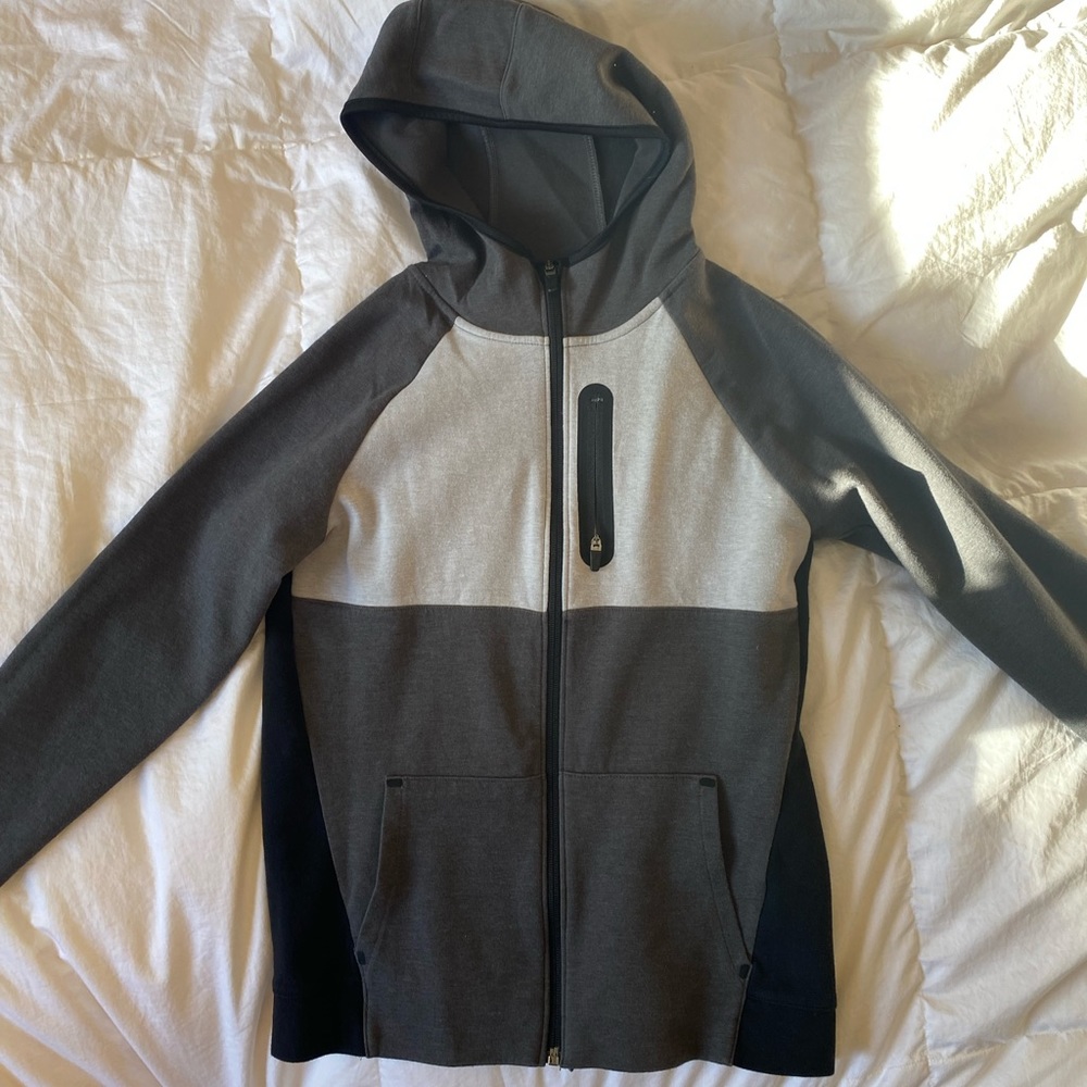 Old Navy boys zip hoodie Size  L  10-12 .